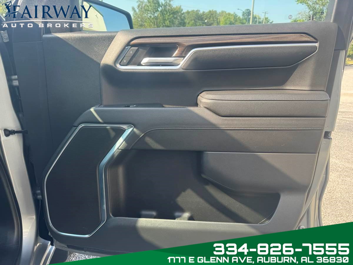 2023 Chevrolet Silverado 1500 LT photo 22