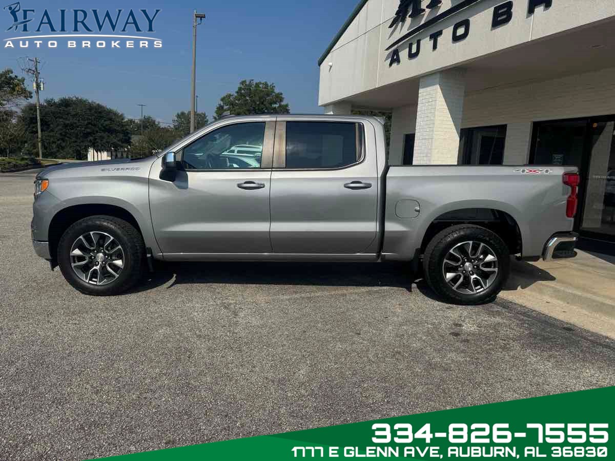2023 Chevrolet Silverado 1500 LT photo 6