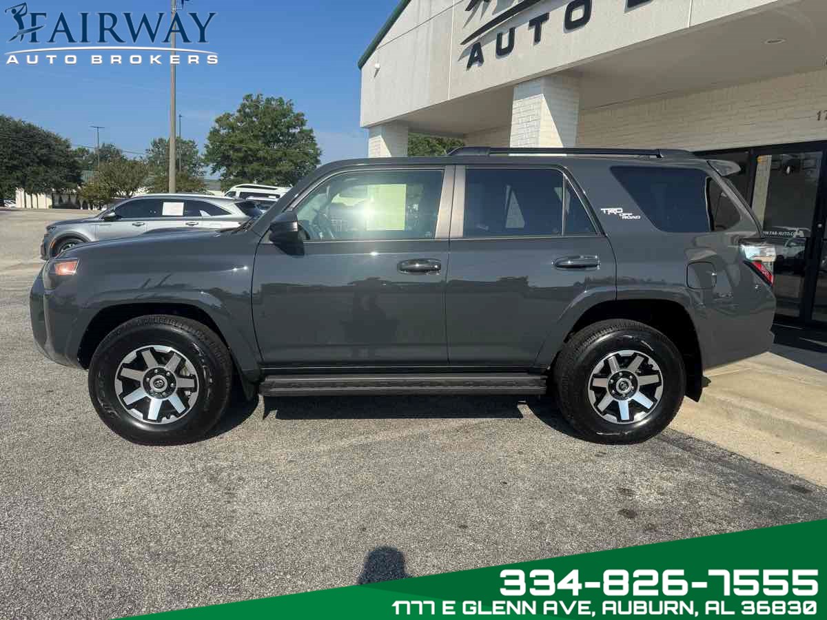 2024 Toyota 4Runner TRD photo 8