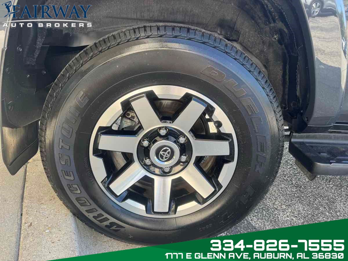 2024 Toyota 4Runner TRD photo 31