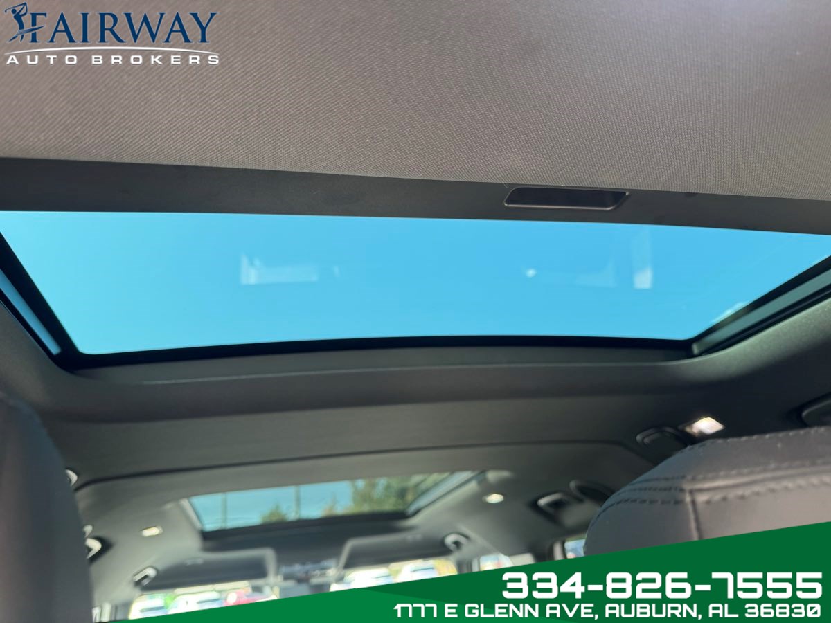 2024 Land Rover Defender X-Dynamic SE photo 20