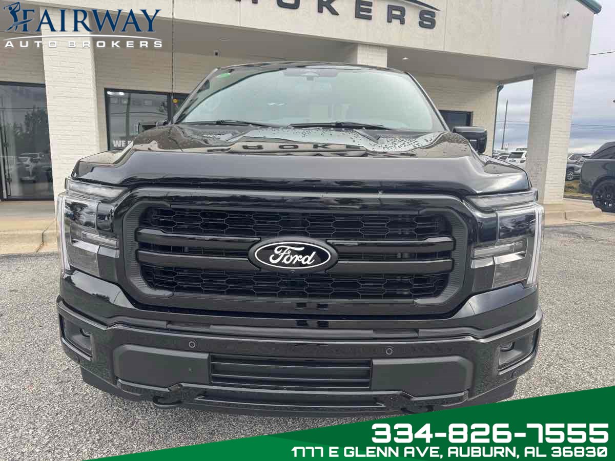 2025 Ford F-150 Lariat photo 2