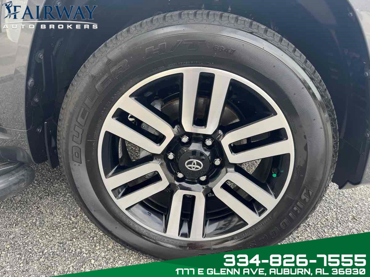 2023 Toyota 4Runner Limited photo 32