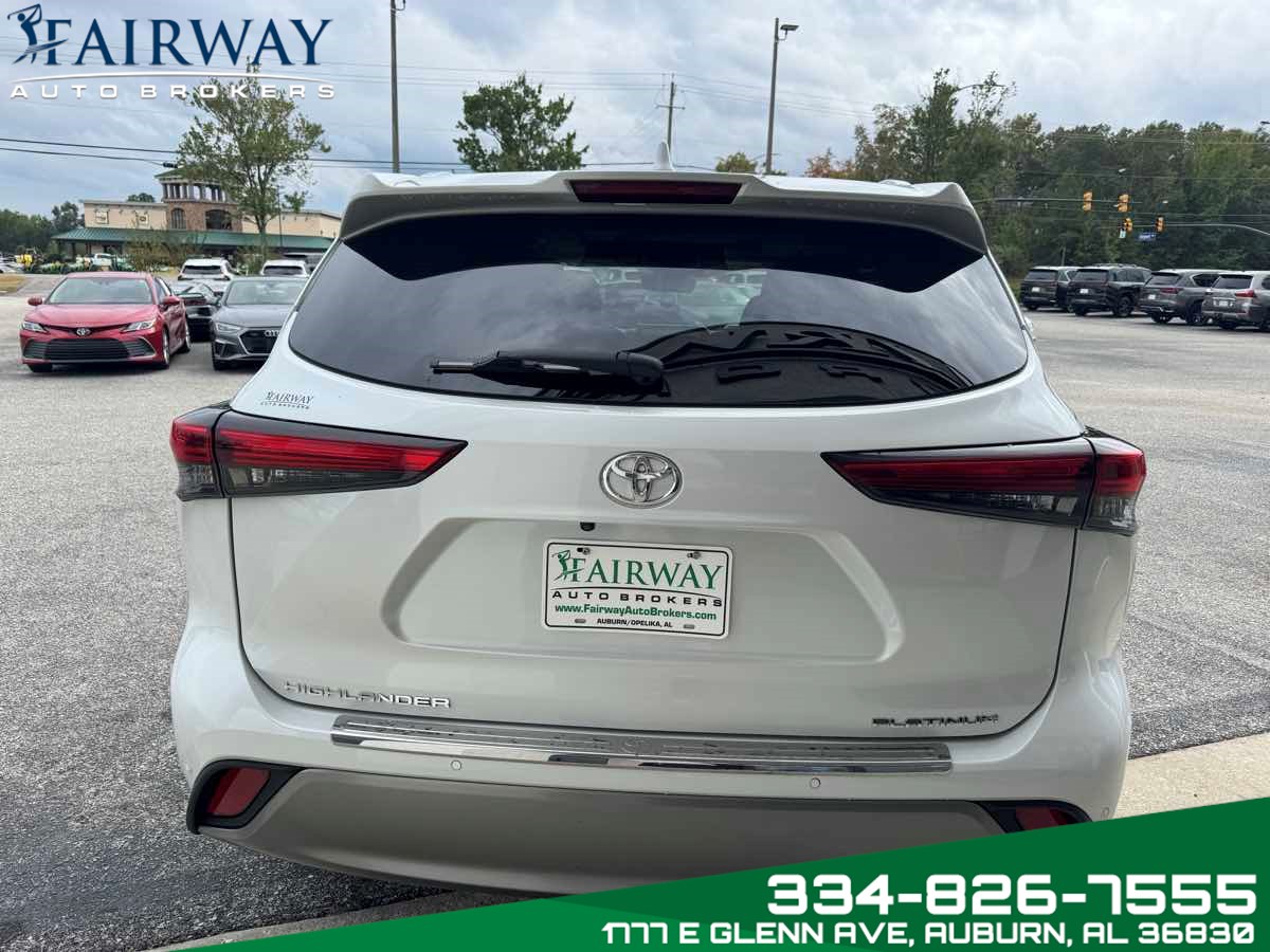 2023 Toyota Highlander Platinum photo 6
