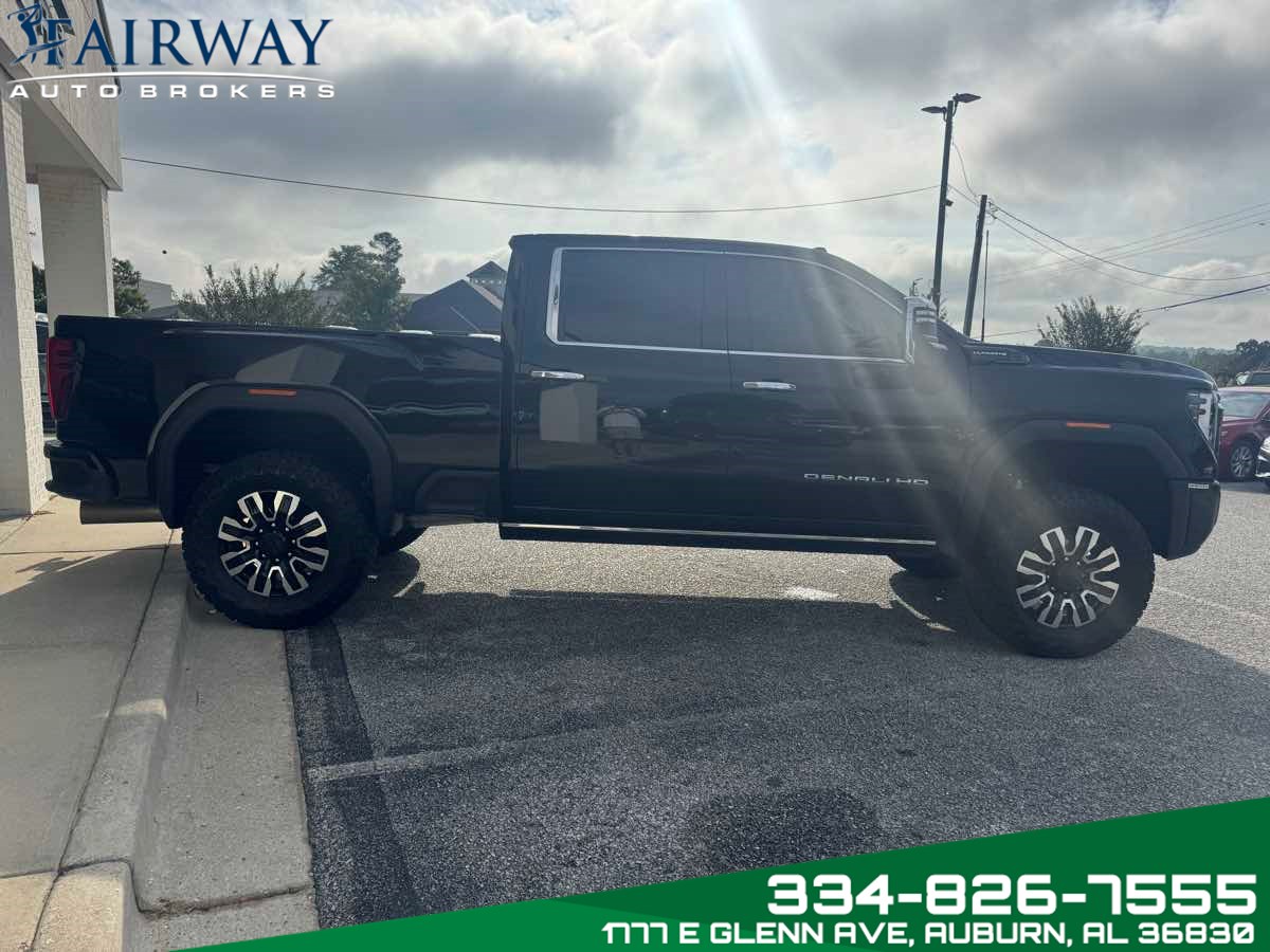 2025 Gmc Sierra HD Denali Ultimate photo 3