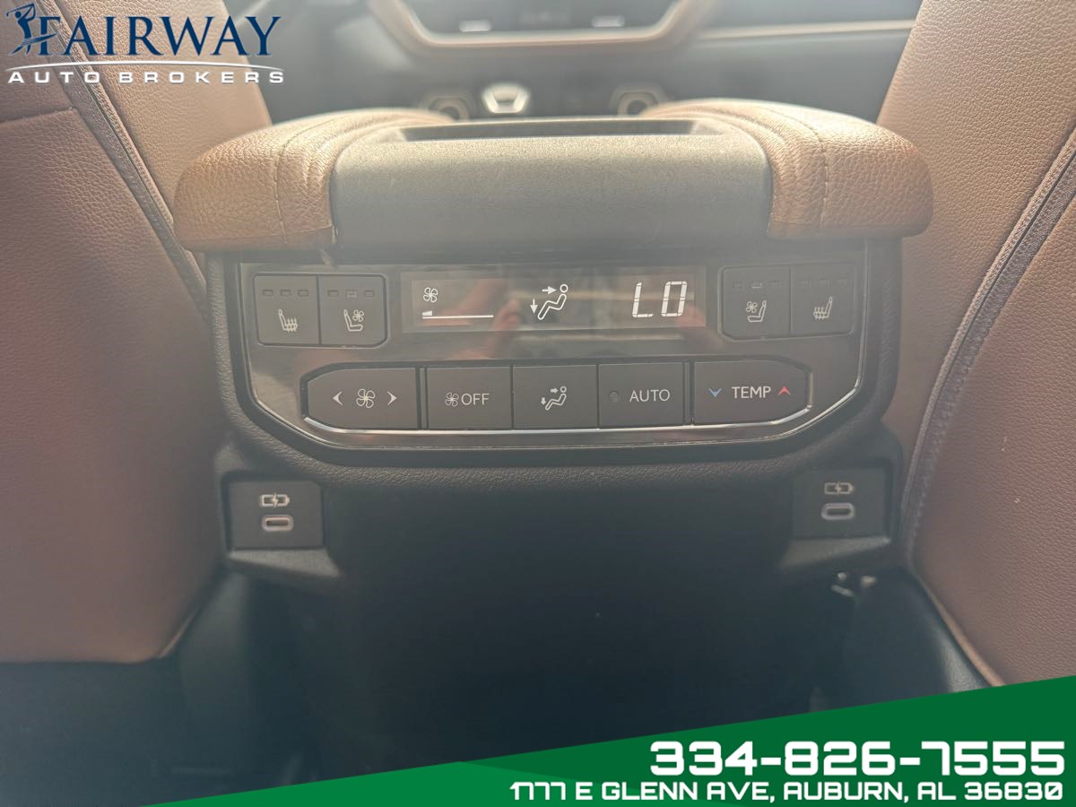 2024 Toyota Grand Highlander Platinum photo 25