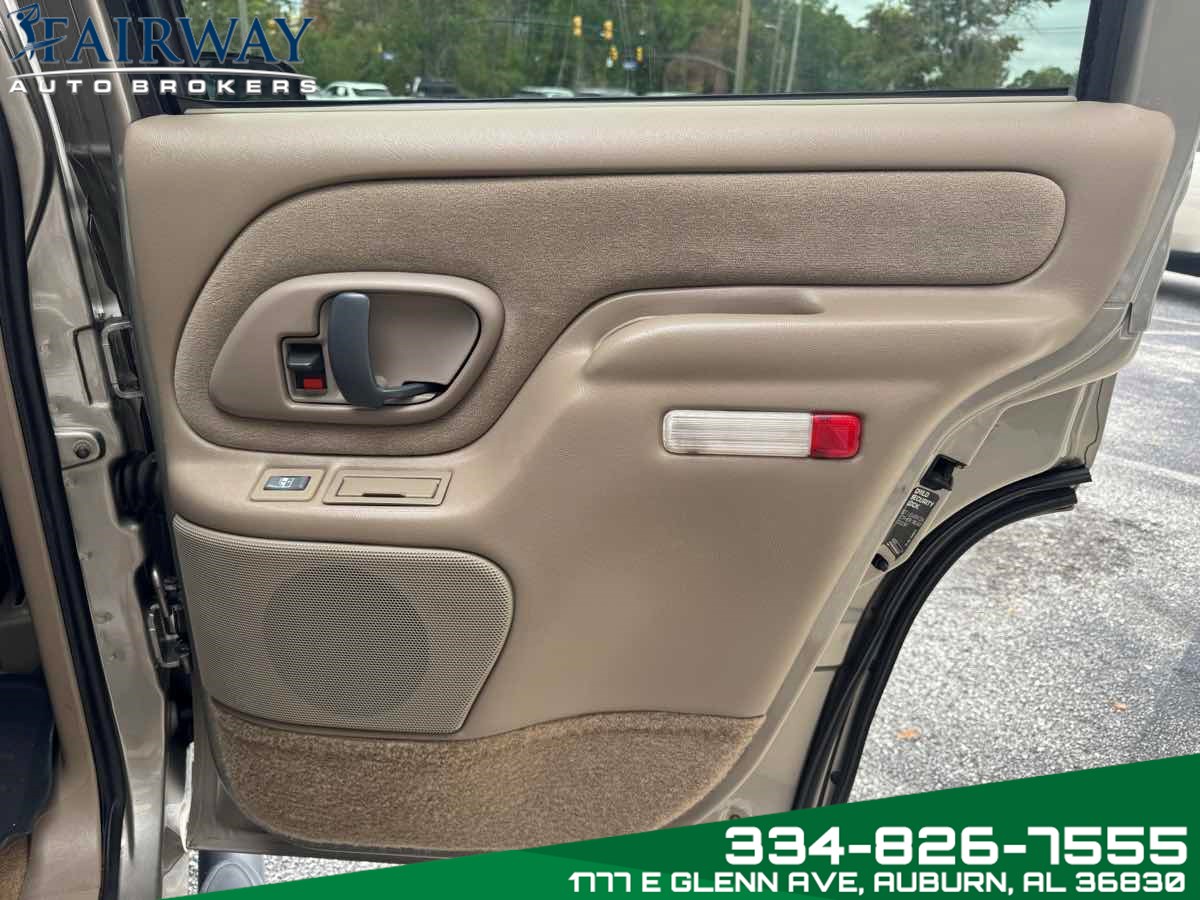 2000 Chevrolet Tahoe Z71 photo 23