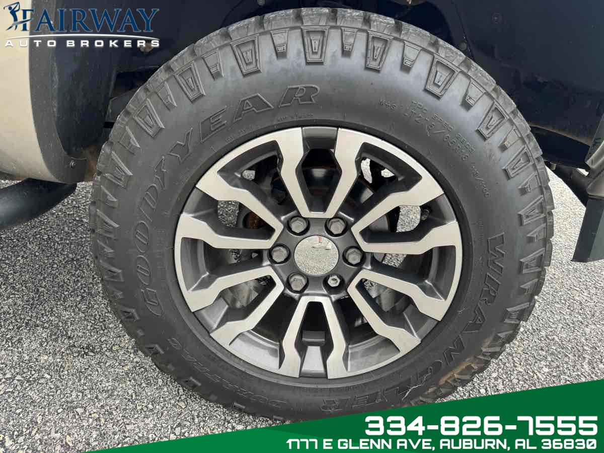 2000 Chevrolet Tahoe Z71 photo 27