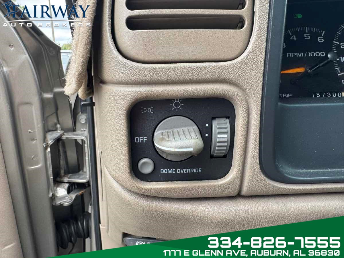 2000 Chevrolet Tahoe Z71 photo 14