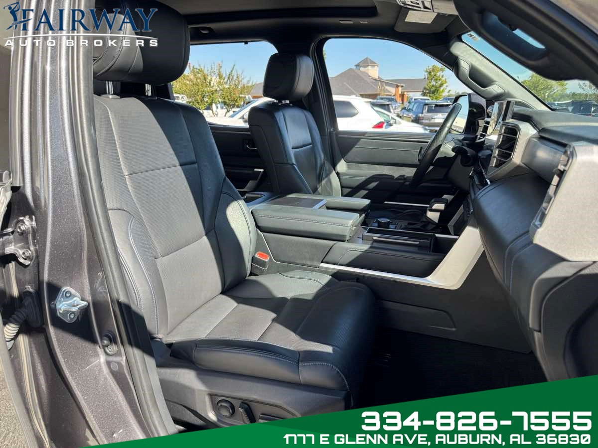 2022 Toyota Tundra Platinum CrewMax photo 10