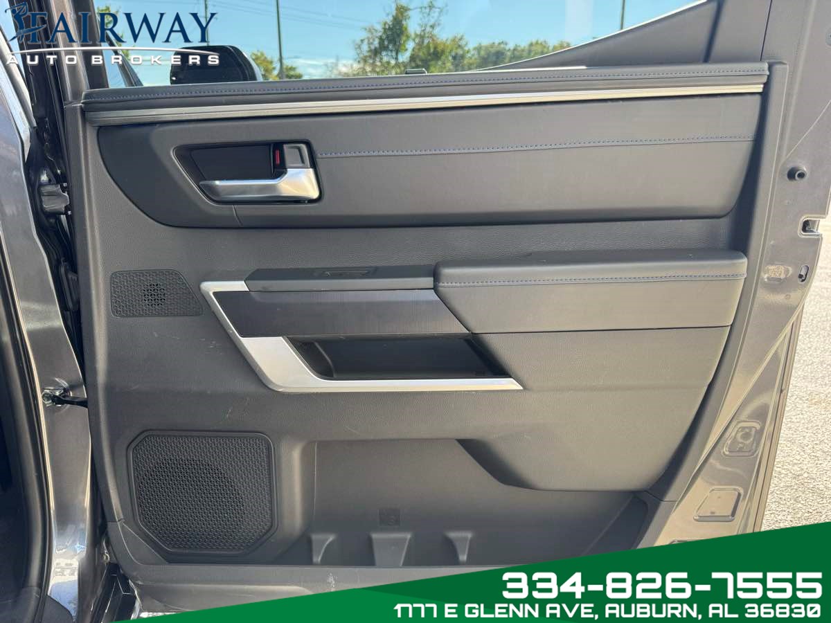 2022 Toyota Tundra Platinum CrewMax photo 28