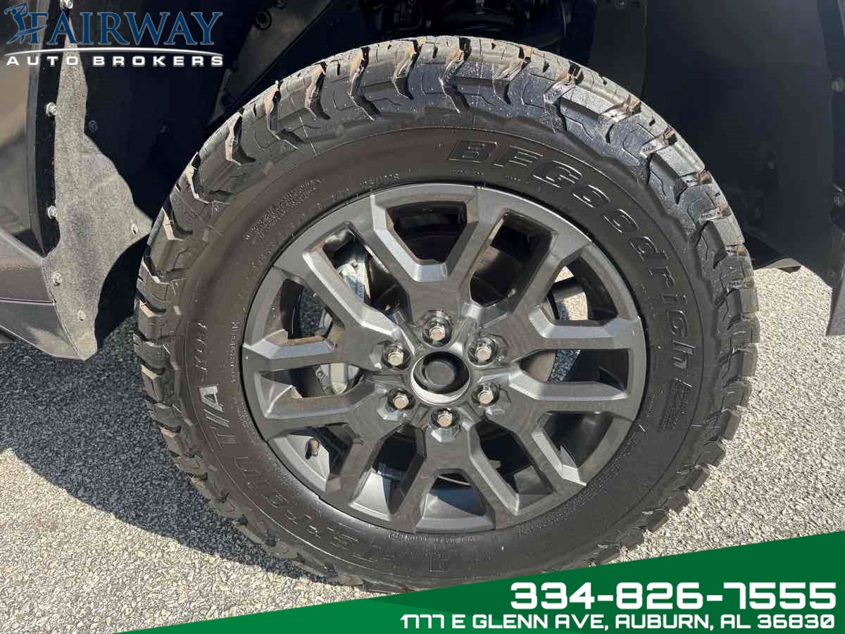 2022 Toyota Tundra Platinum CrewMax photo 31