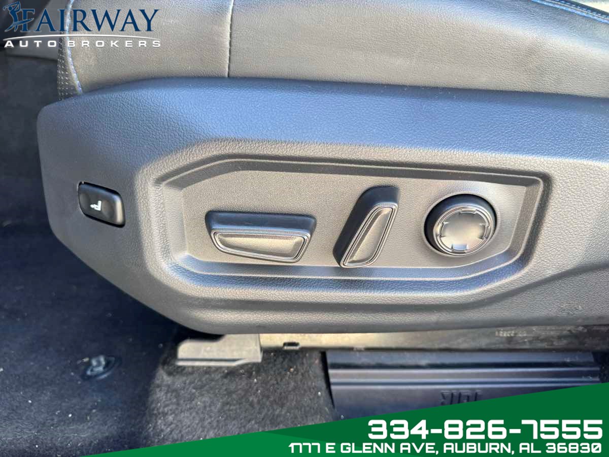2022 Toyota Tundra Platinum CrewMax photo 14
