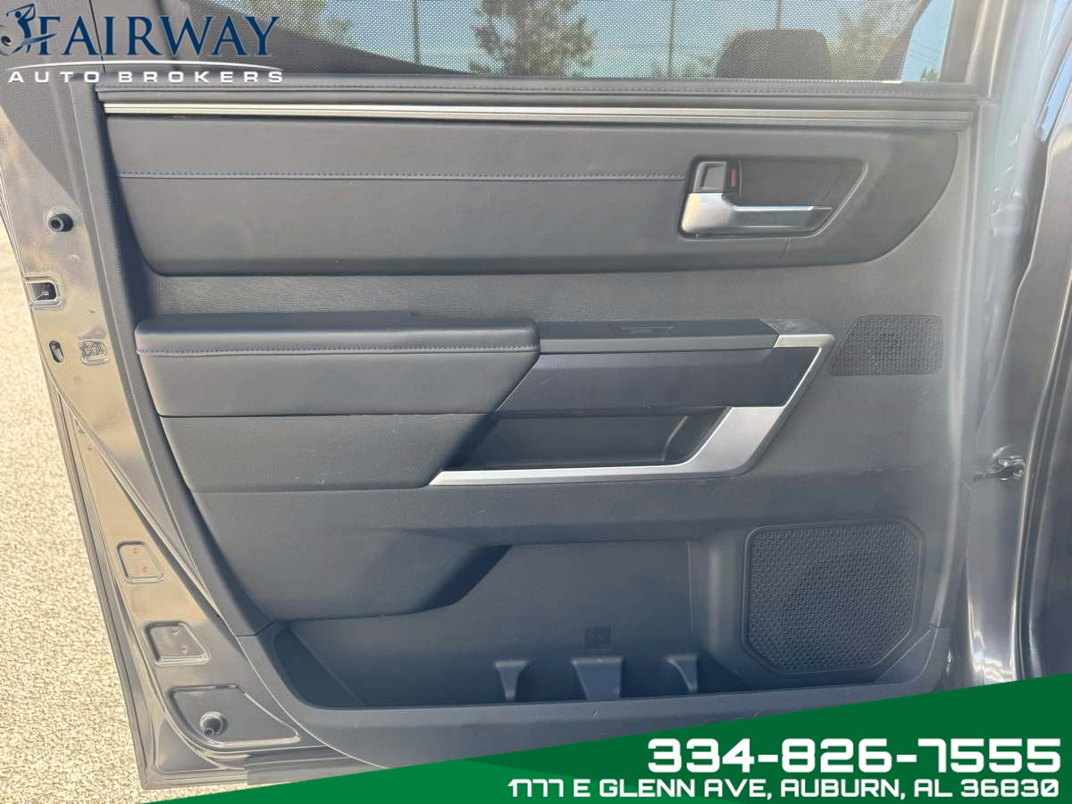 2022 Toyota Tundra Platinum CrewMax photo 26