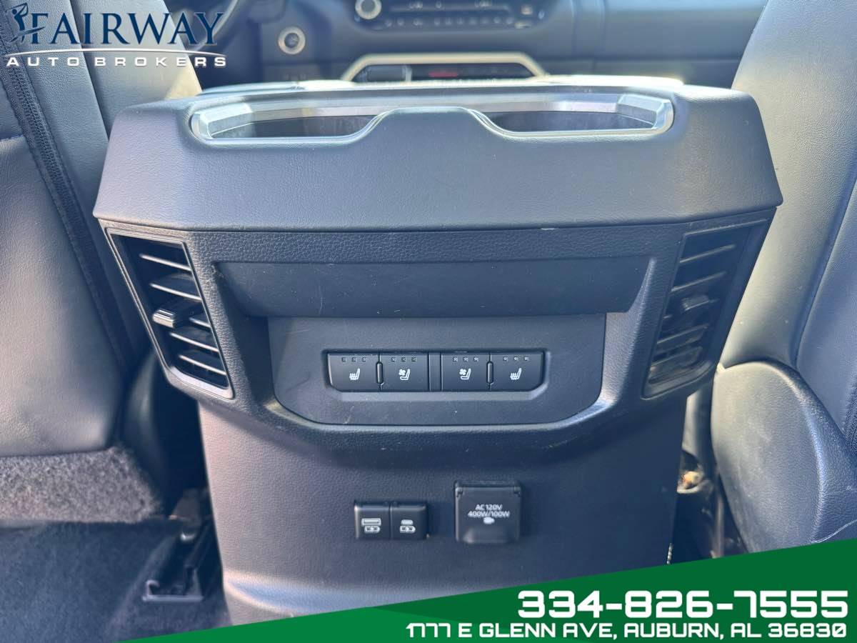 2022 Toyota Tundra Platinum CrewMax photo 24