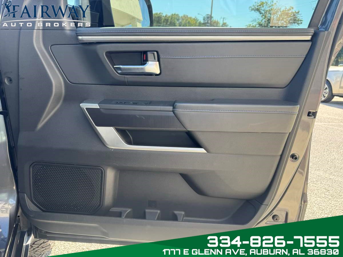 2022 Toyota Tundra Platinum CrewMax photo 27