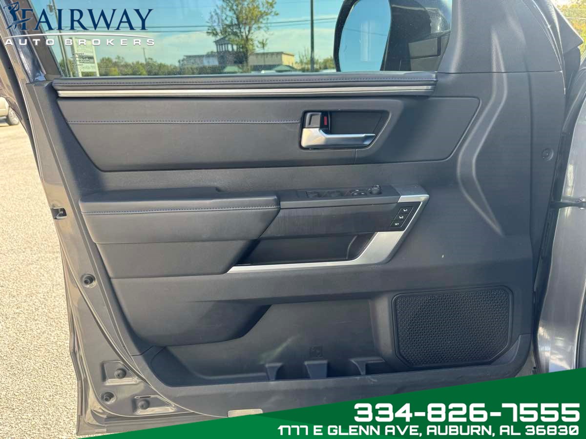 2022 Toyota Tundra Platinum CrewMax photo 25
