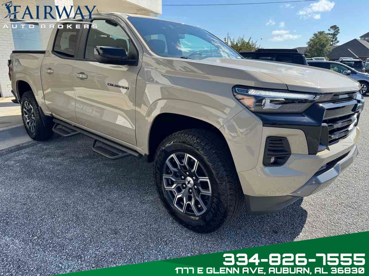 2023 Chevrolet Colorado Z71 photo 3