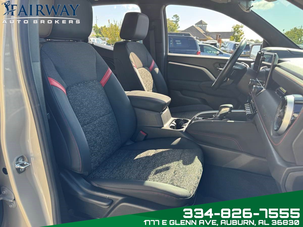 2023 Chevrolet Colorado Z71 photo 11