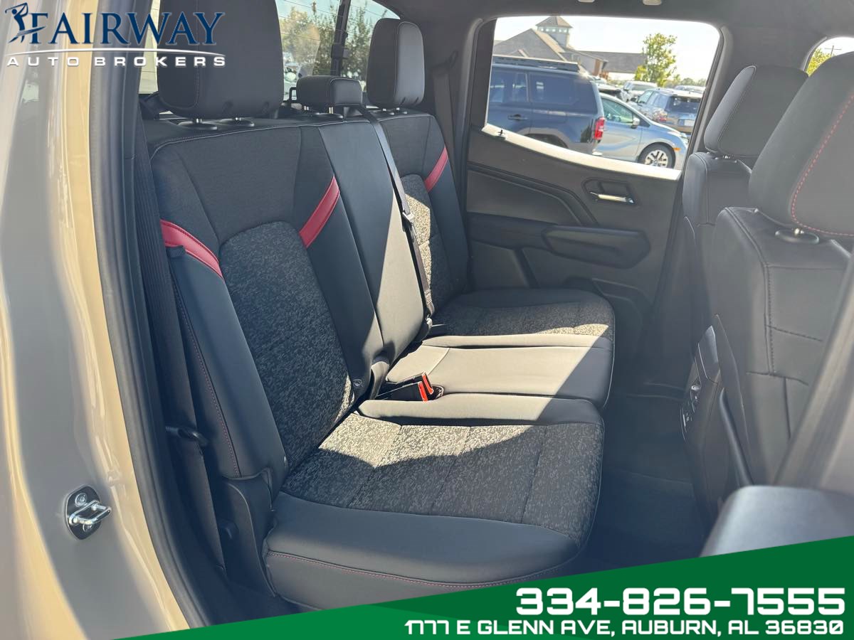 2023 Chevrolet Colorado Z71 photo 12