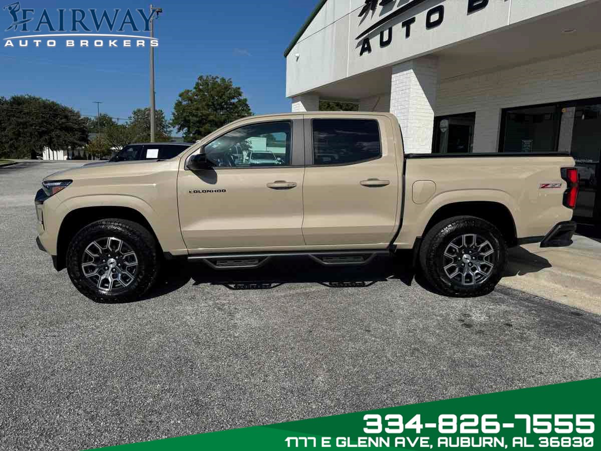 2023 Chevrolet Colorado Z71 photo 8