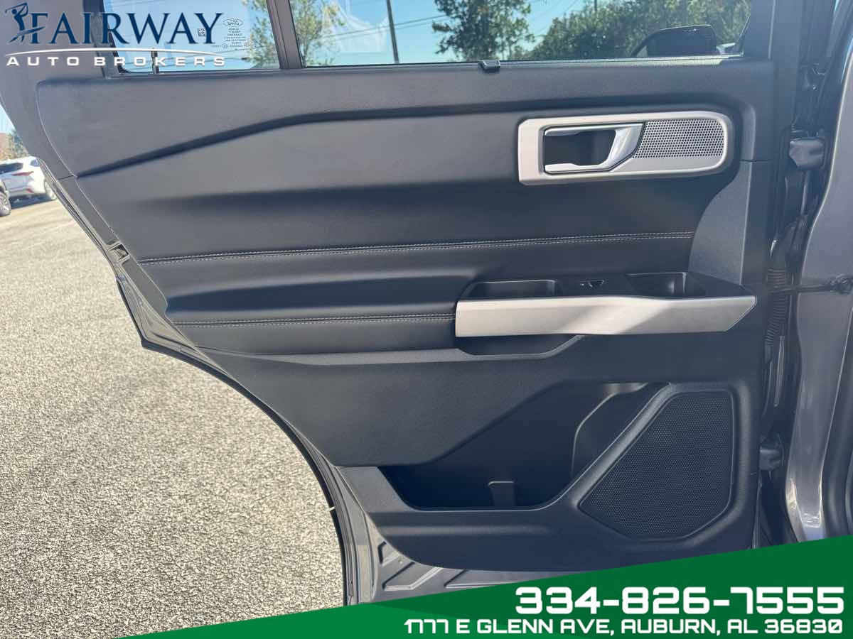 2022 Ford Explorer Limited photo 21