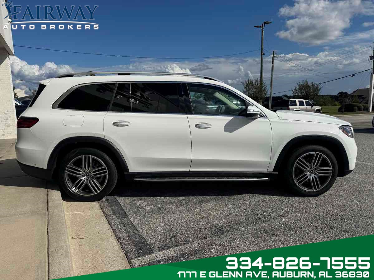 2025 Mercedes Benz GLS 450 4MATIC photo 4