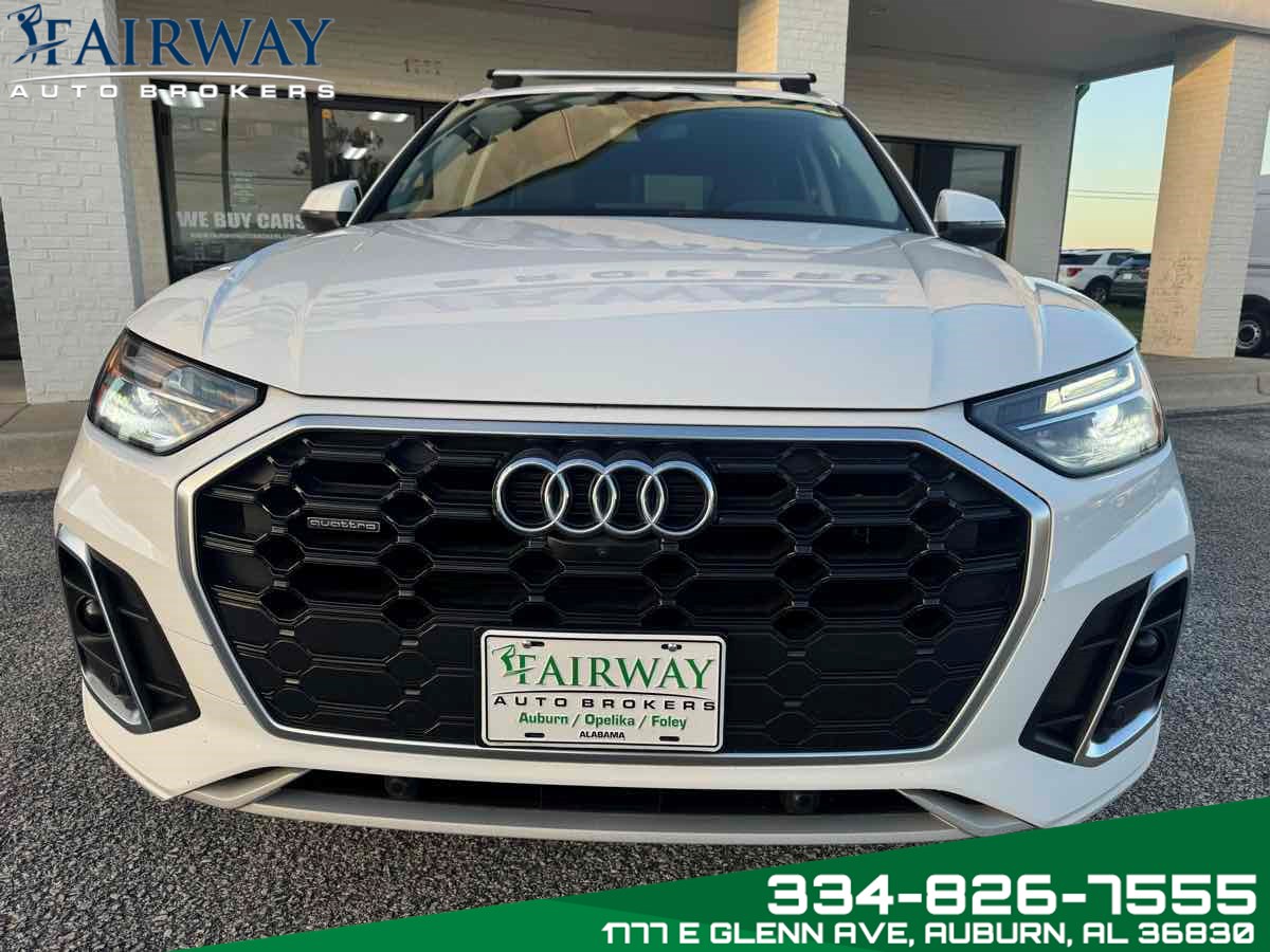 2023 Audi Q5 S line Premium Plus photo 2