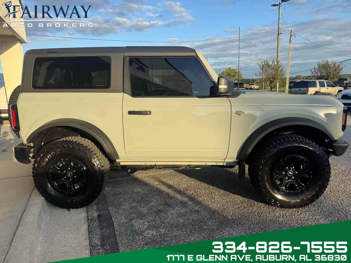 2022 Ford Bronco Wildtrak photo 3