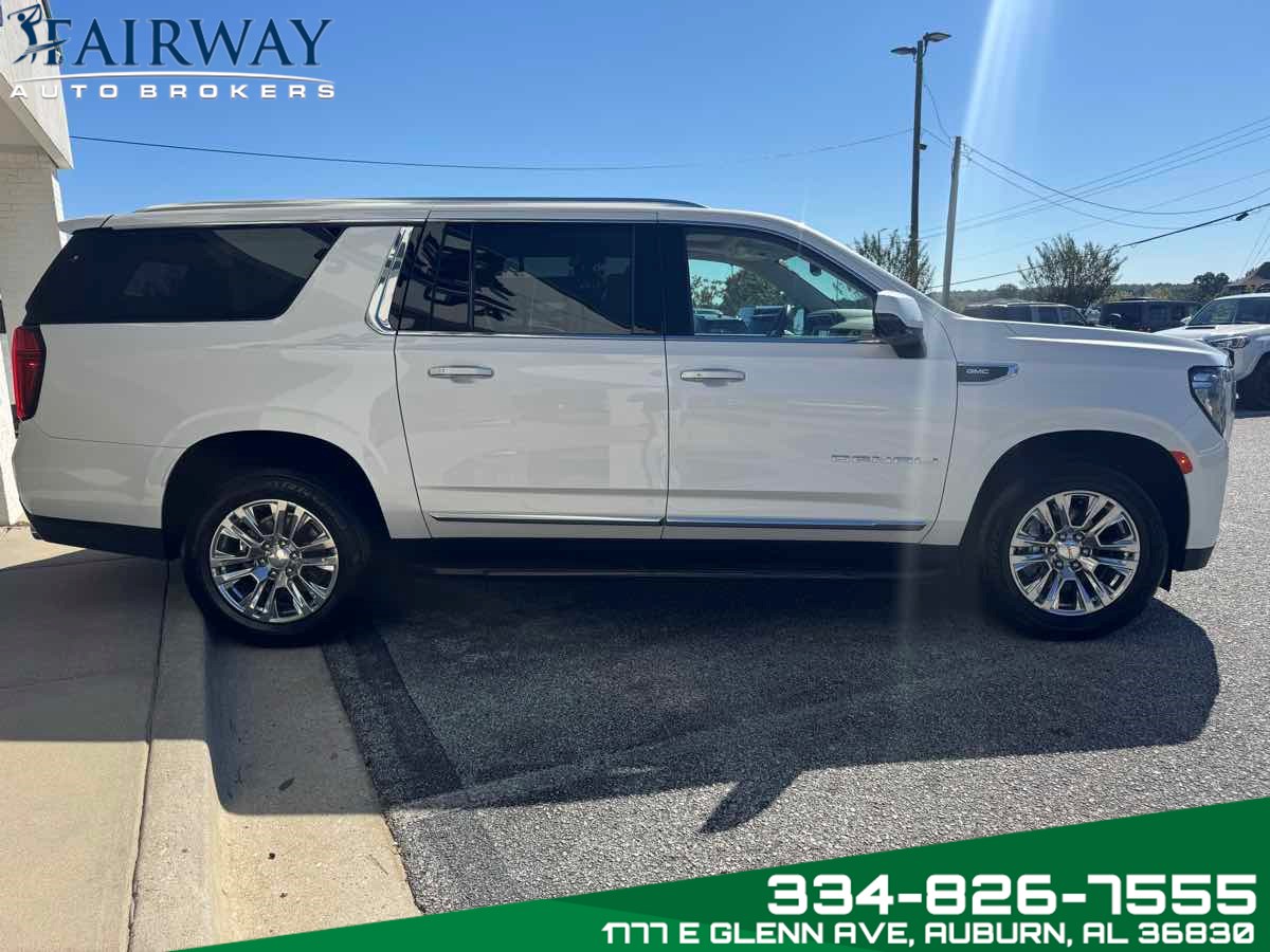 2023 Gmc Yukon XL Denali photo 2