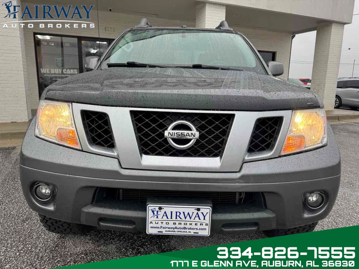 2019 Nissan Frontier PRO-4X photo 2