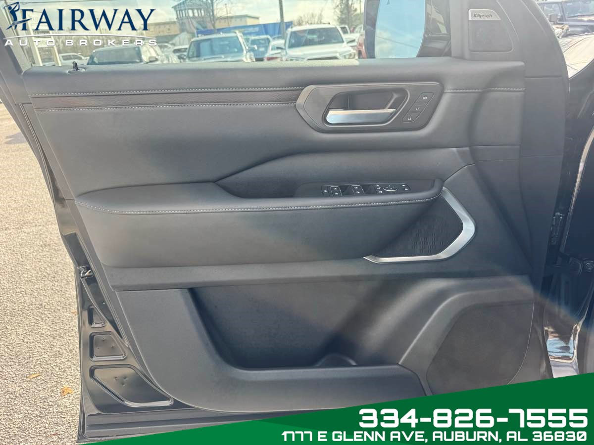Sold 2025 Nissan Armada Platinum Reserve in Auburn
