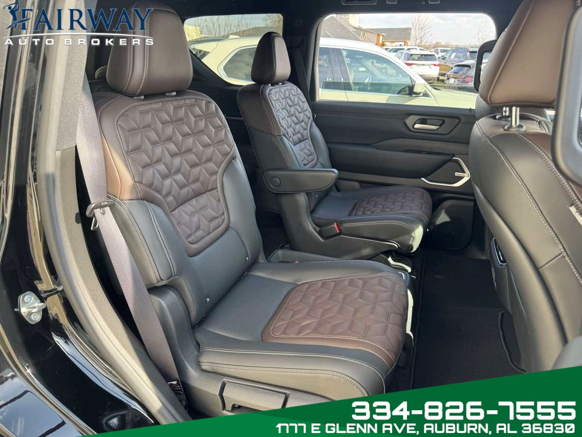Sold 2025 Nissan Armada Platinum Reserve in Auburn