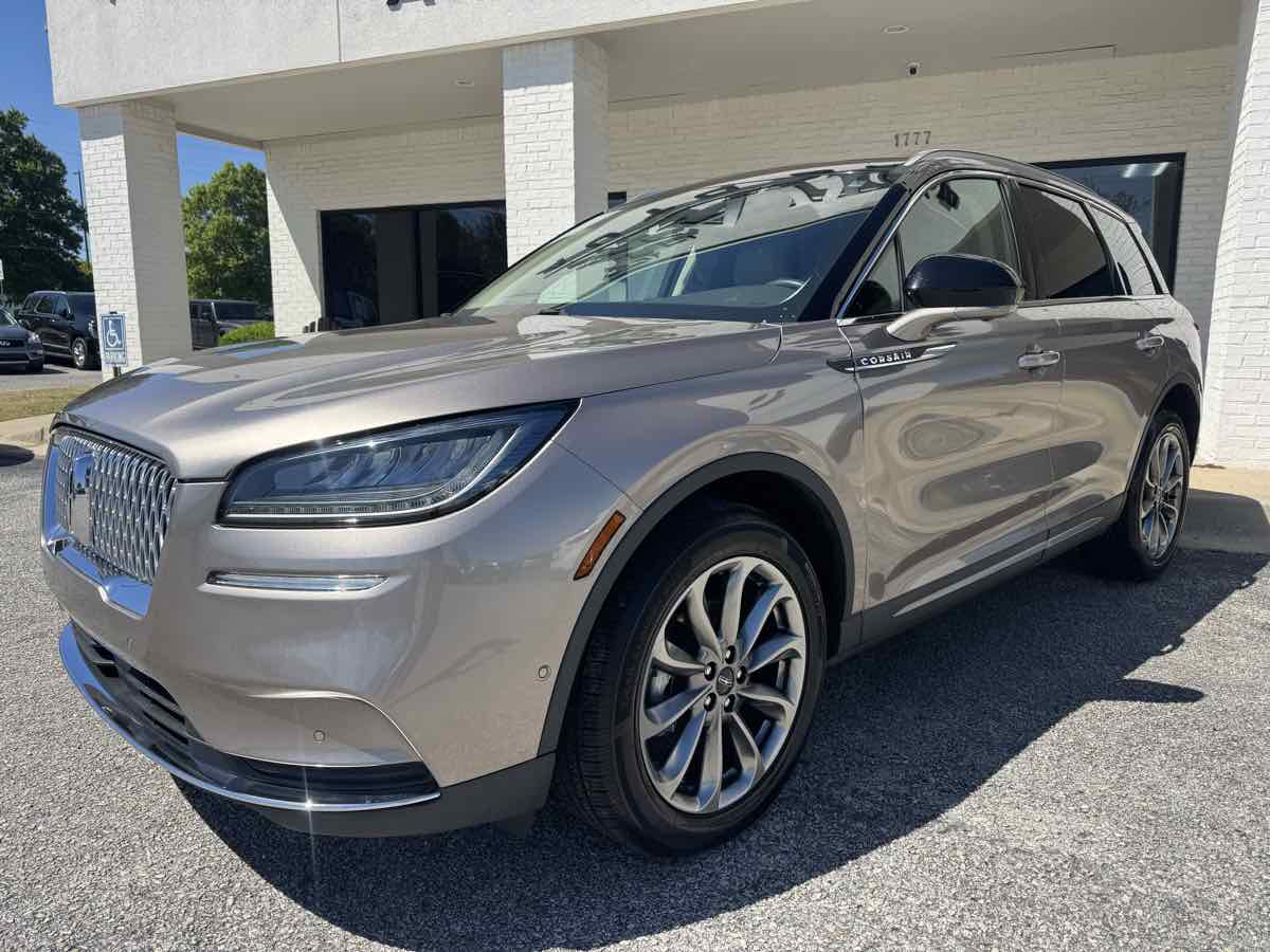 2020 Lincoln Corsair Base - Photo 2