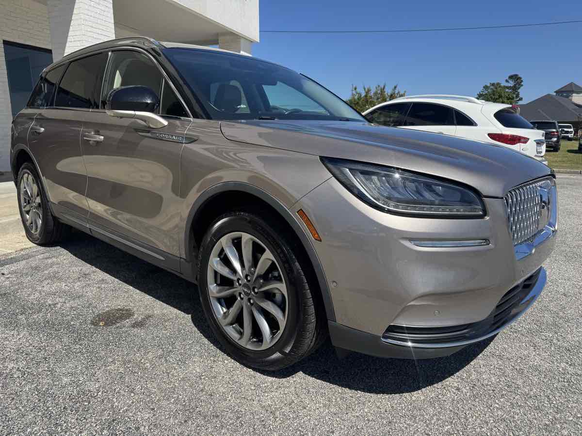 2020 Lincoln Corsair Base - Photo 4