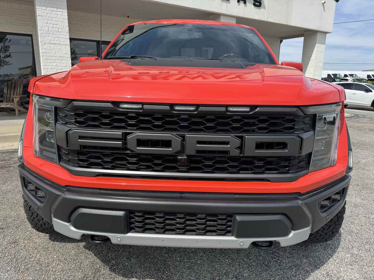 2023 Ford F-150 Raptor - Photo 3