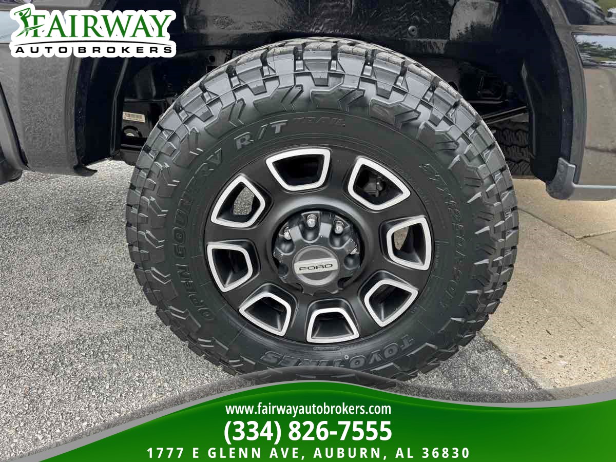 2024 Ford F-250 Super Duty Platinum - Photo 30