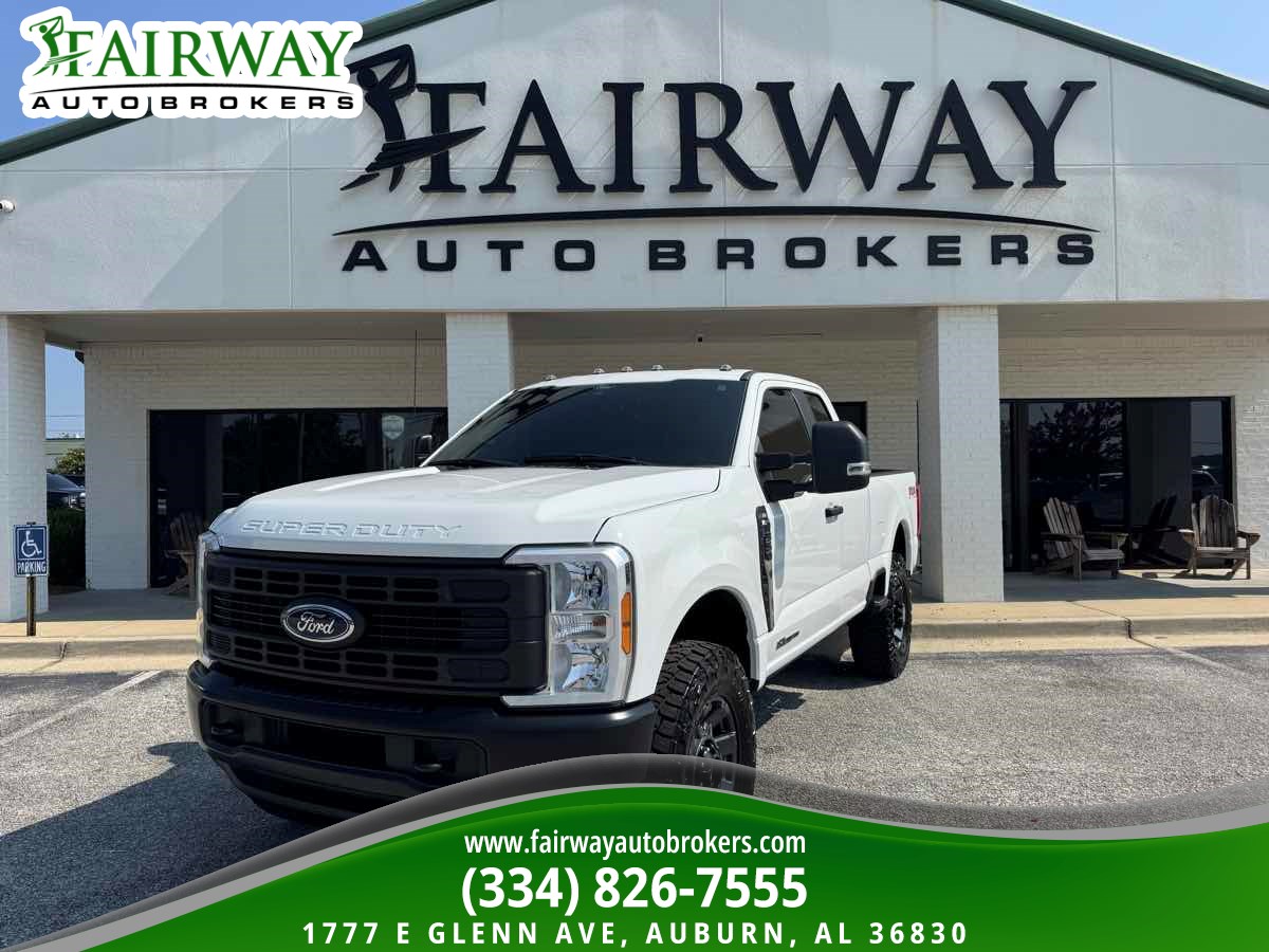 2024 Ford F-350 XL 4x4 SuperCab 6-3/4' Box SRW's photo