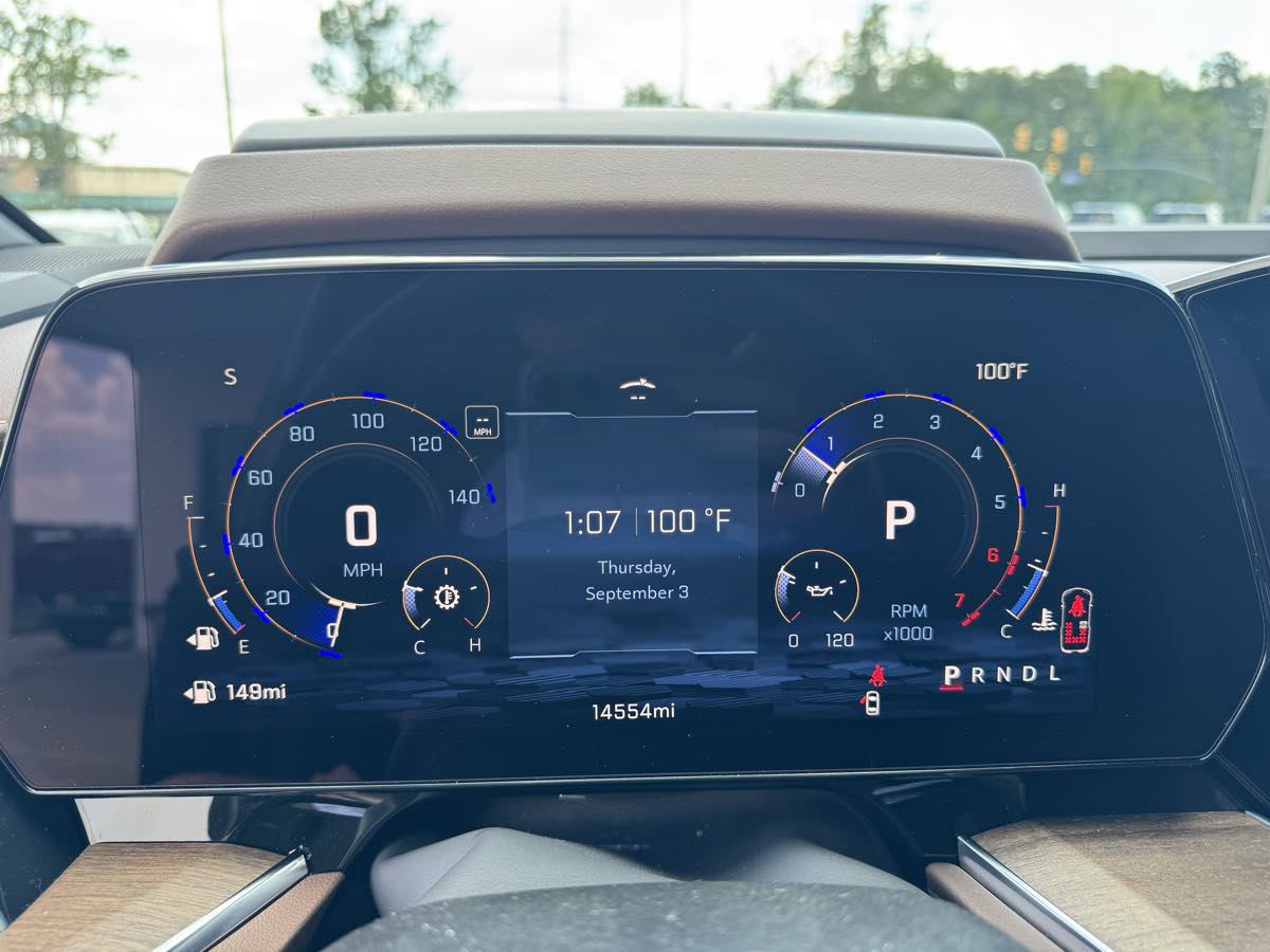 2026 Chevrolet Suburban High Country - Photo 22