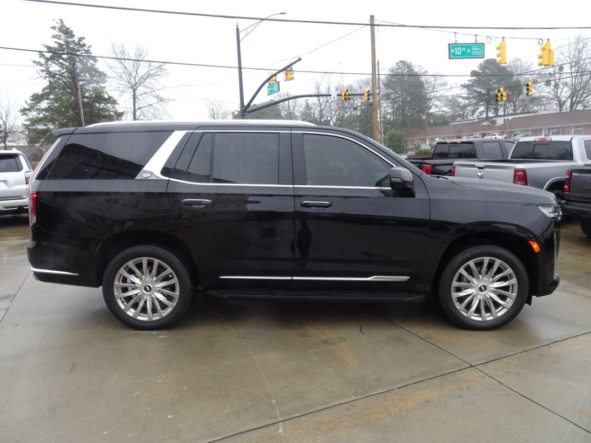 アウフヘーベン　カイラル Sold 2021 Cadillac Escalade Premium Luxury in Opelika