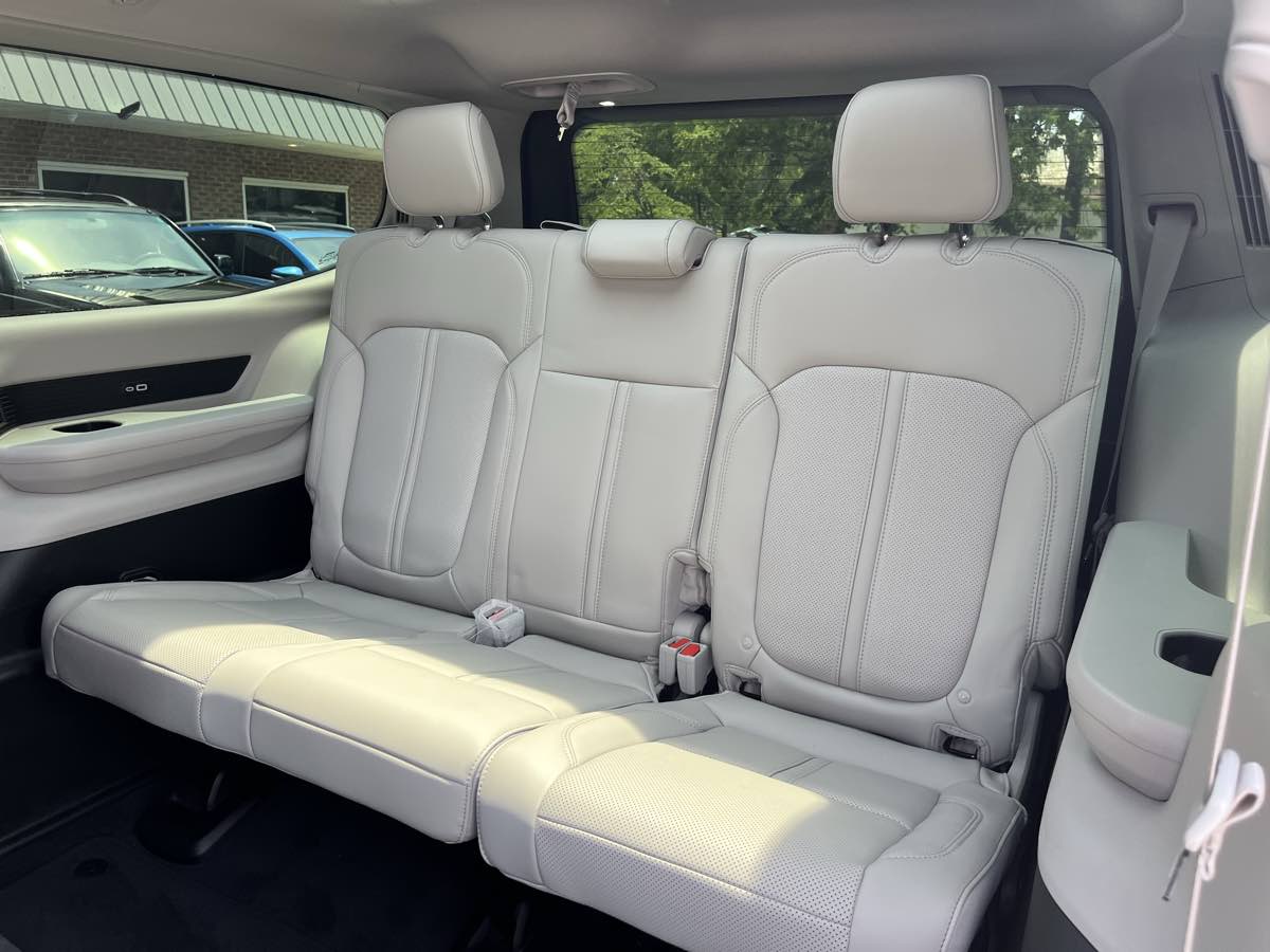 Sold 2022 Jeep Wagoneer Series II in Opelika