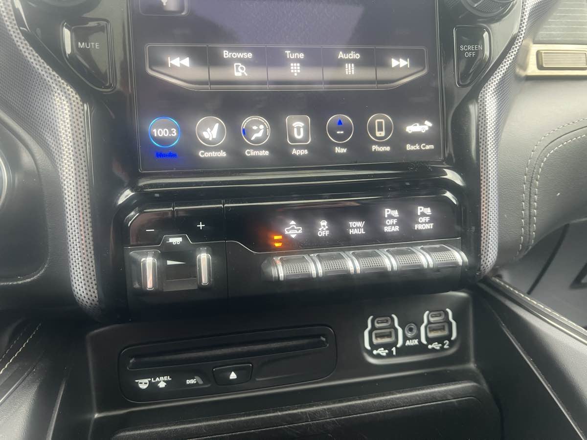 2019 RAM Ram 1500 Pickup Limited - Photo 11