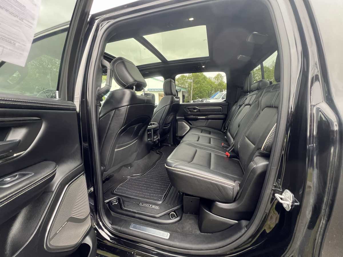2019 RAM Ram 1500 Pickup Limited - Photo 24