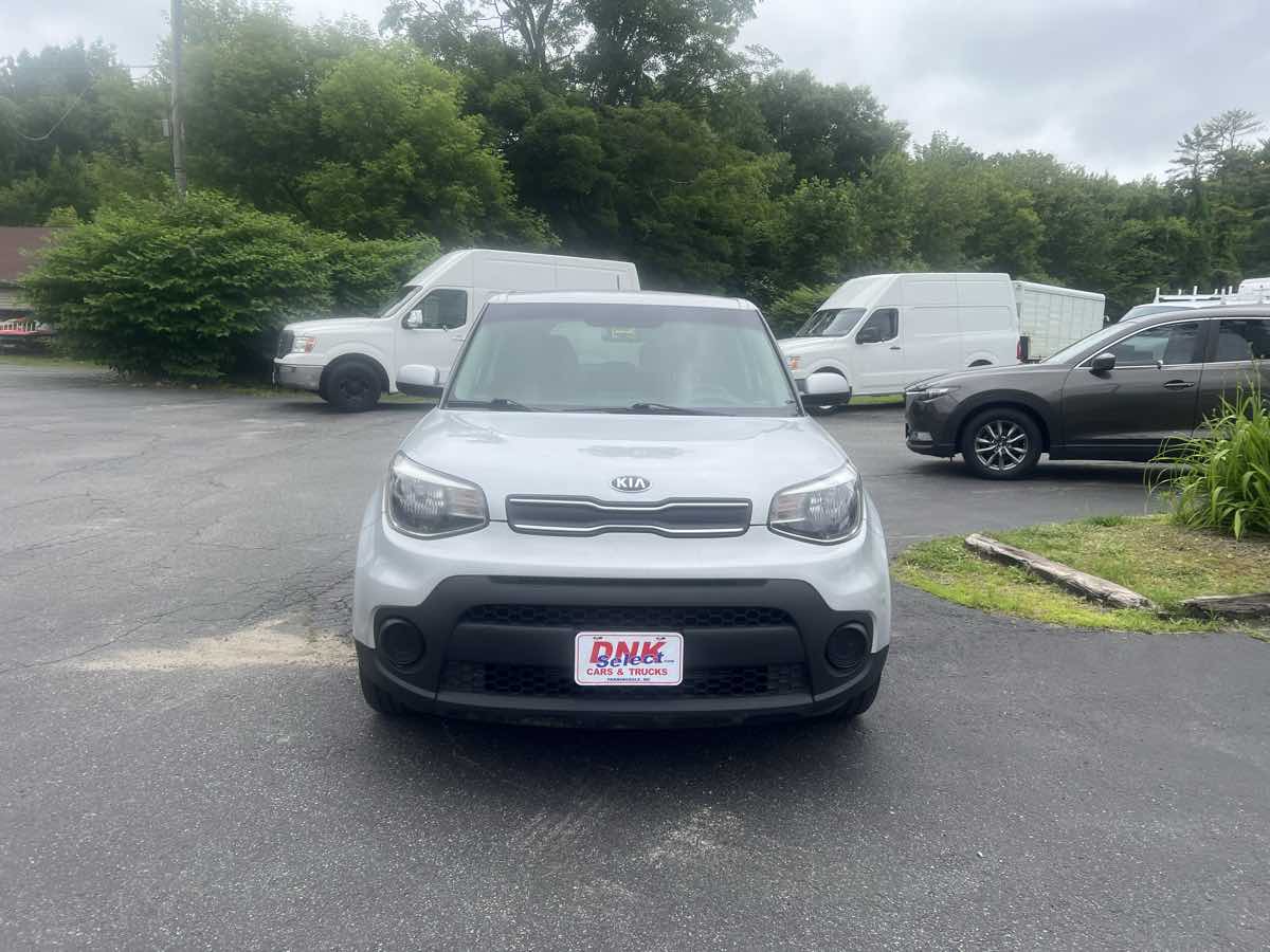 2018 Kia Soul Base - Photo 2