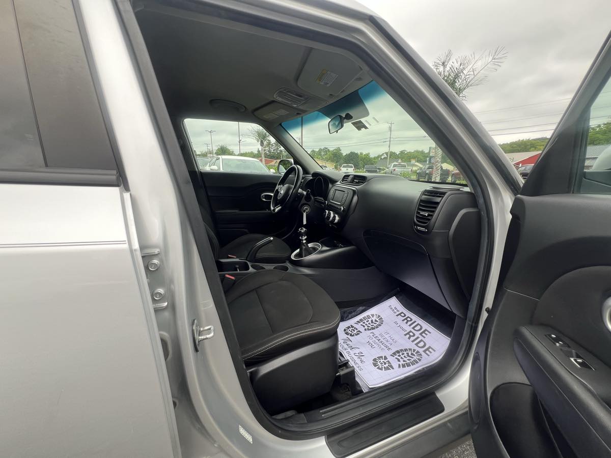 2018 Kia Soul Base - Photo 17