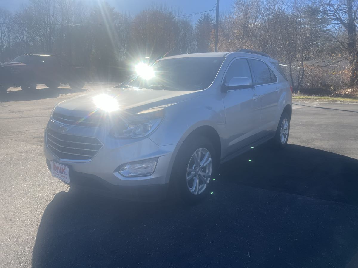 2016 Chevrolet Equinox LT photo 3