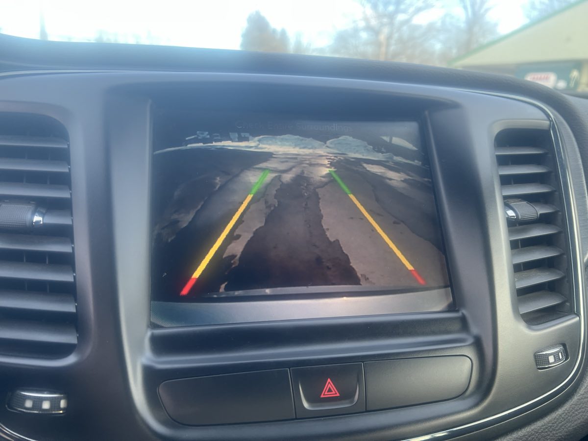 2015 Chrysler 200 S - Photo 19