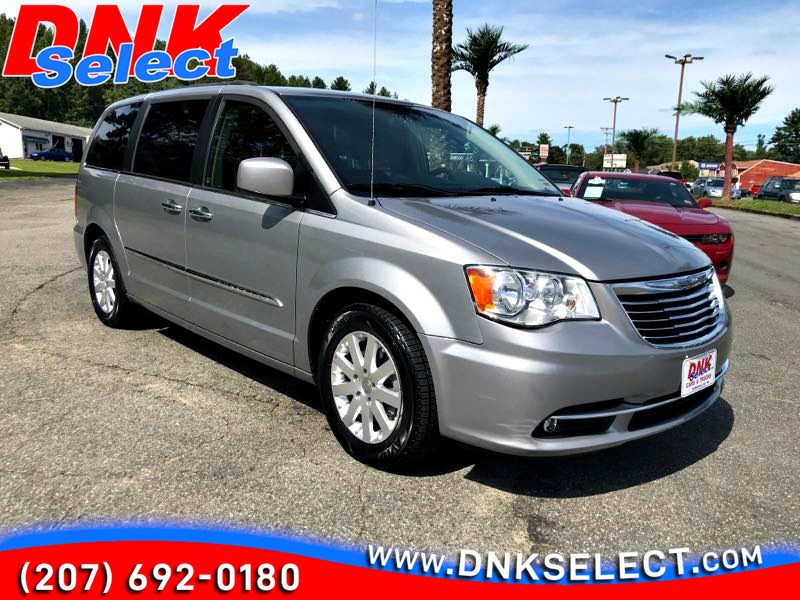 Sold 2014 Chrysler Town Country Touring in Farmingdale