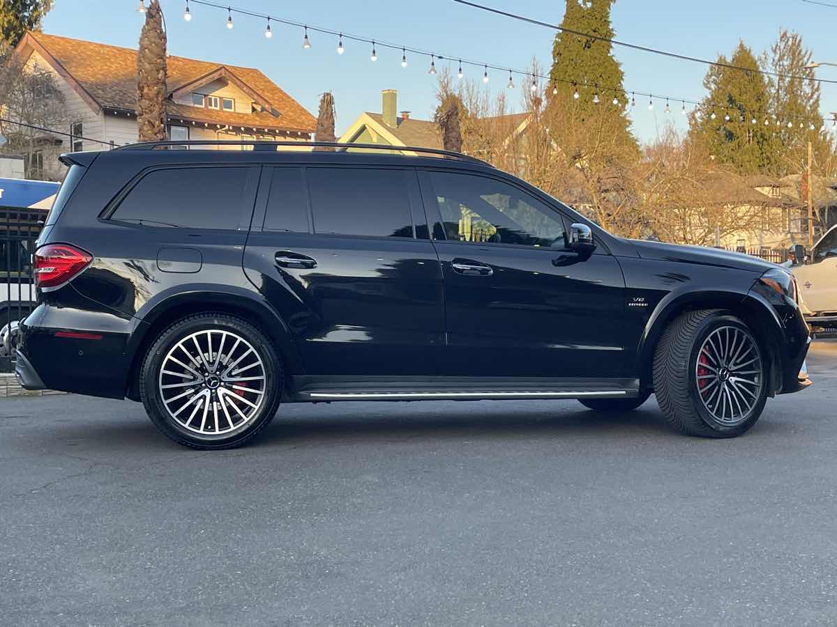 2018 Mercedes Benz GLS AMG 63 4MATIC photo 3