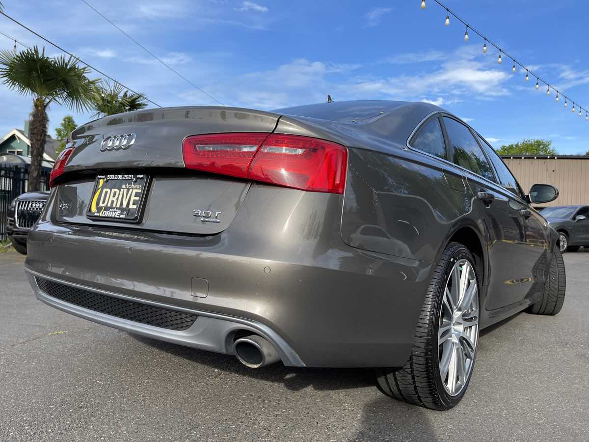 2012 Audi A6 3.0T Prestige photo 4